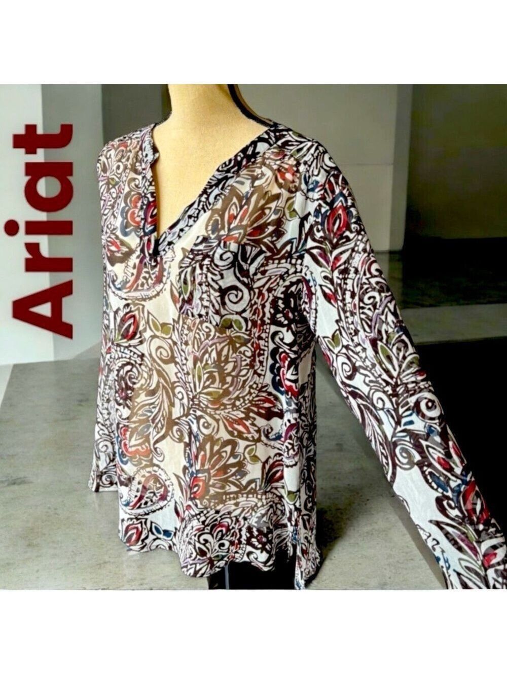Ariat-women’s medium semi sheer hi/low hem tunic. Gorgeous colors. GUC! - Picture 4 of 15